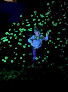 UV Glow Bubbles (not for use with Foam Machines)
