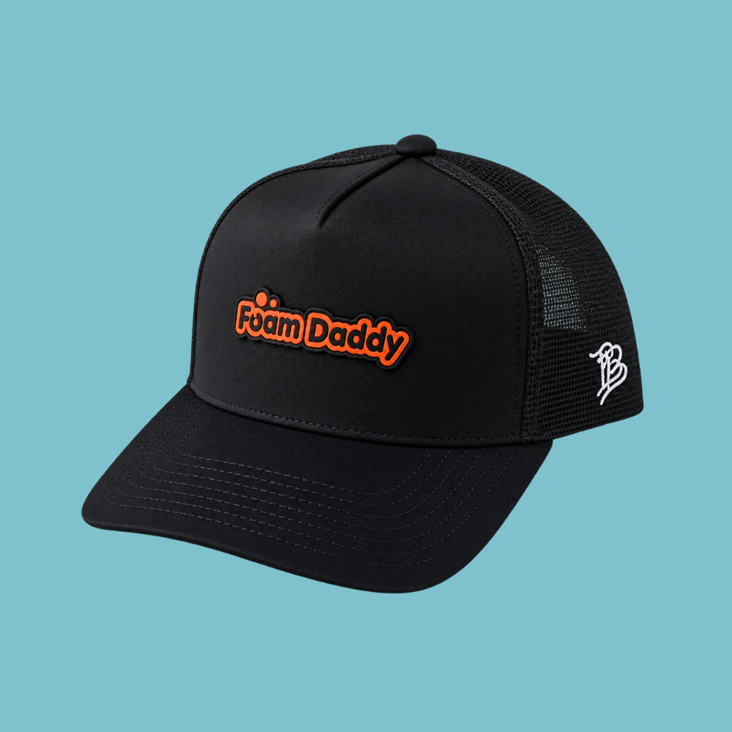 Curved Trucker - Snapback (2 Colors)